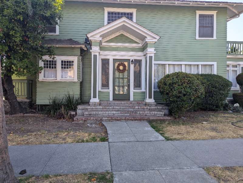 Photo - 392 E Alvarado St