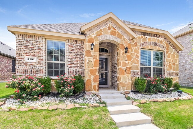 Photo - 2157 Barx Dr