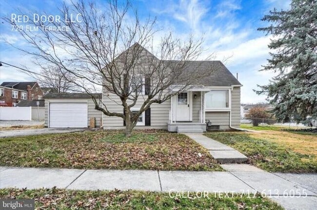 Photo - 720 Elm Terrace