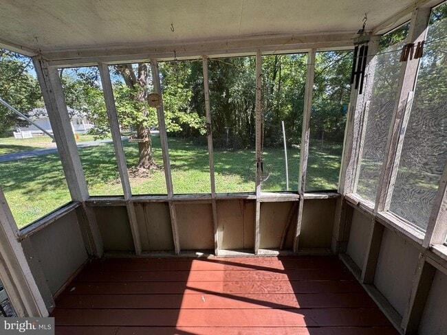 Photo - 516 Wyne Dr