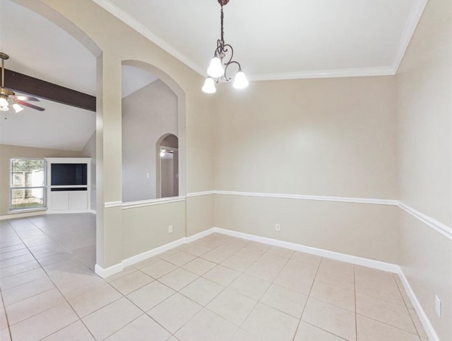 Photo - 15927 Breanna Ln