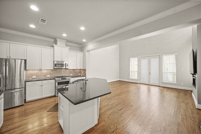 Building Photo - 1227 Creekside Acres Ct