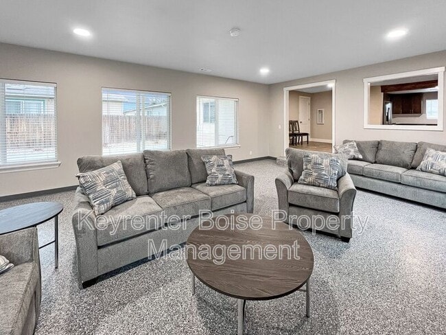 Photo - 1217 S Michigan Ave