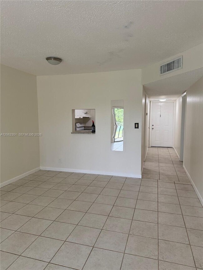 Photo - 7825 Fairview Dr Unit 204