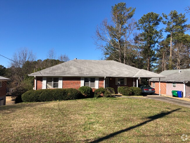 Building Photo - 1378 Christmas Ln NE Rental