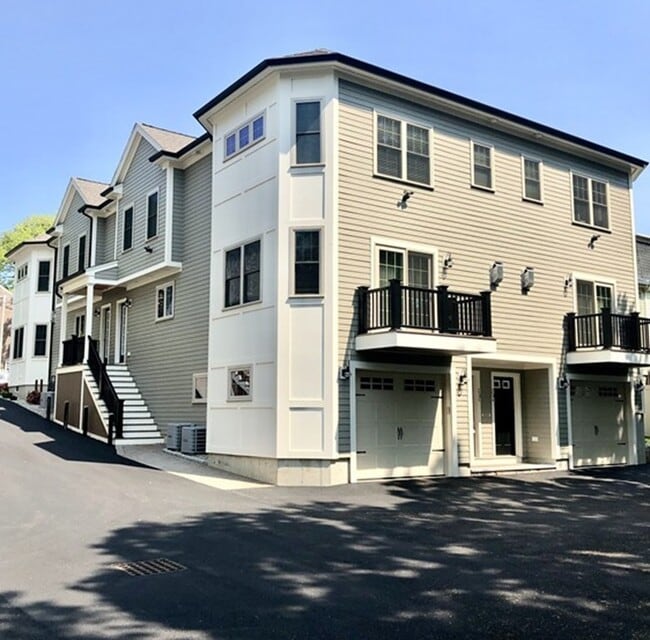 Photo - 20B Hawthorne St