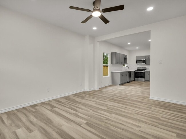 Photo - Open Layout & Spacious Yard