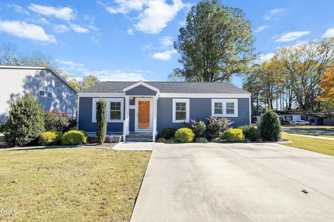 Building Photo - 209 S Walnut St