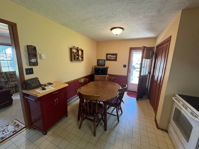Photo - 312 Foreston Dr