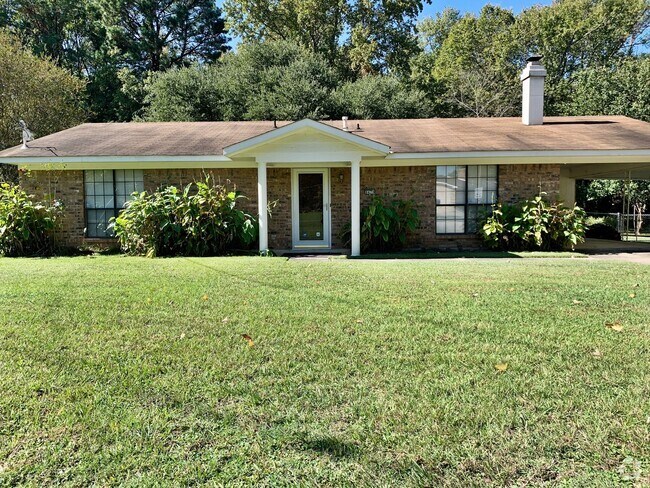 Building Photo - 2 Bedroom 2 Bathroom Rental