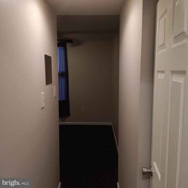 Photo - 1732 W Diamond St Unidad 1