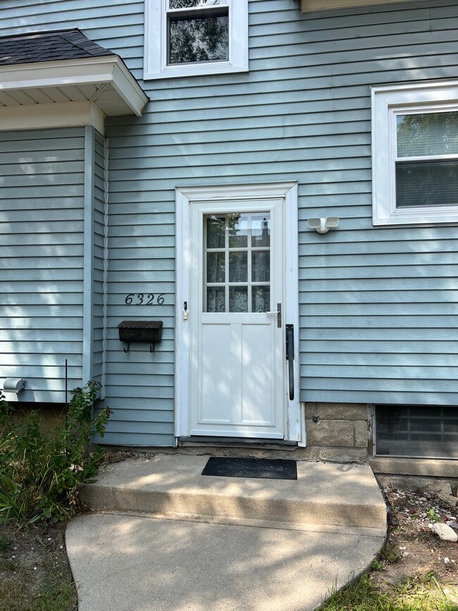 Your Entry Door - 6326 W Grant St Unit 414-801-2497 Alex
