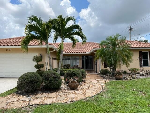 Building Photo - 2498 NW 25th St Rental