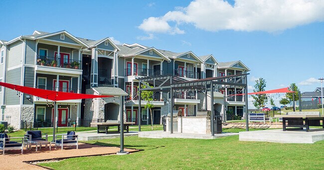 Parallax @ Georgetown Apartments