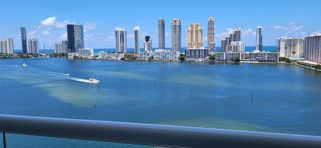 Building Photo - 2600 Island Blvd Unit 1603