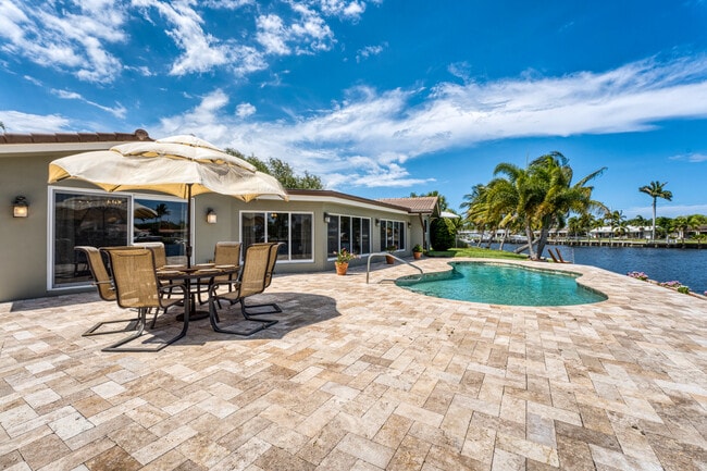 Photo - 1220 SE 7th Ave