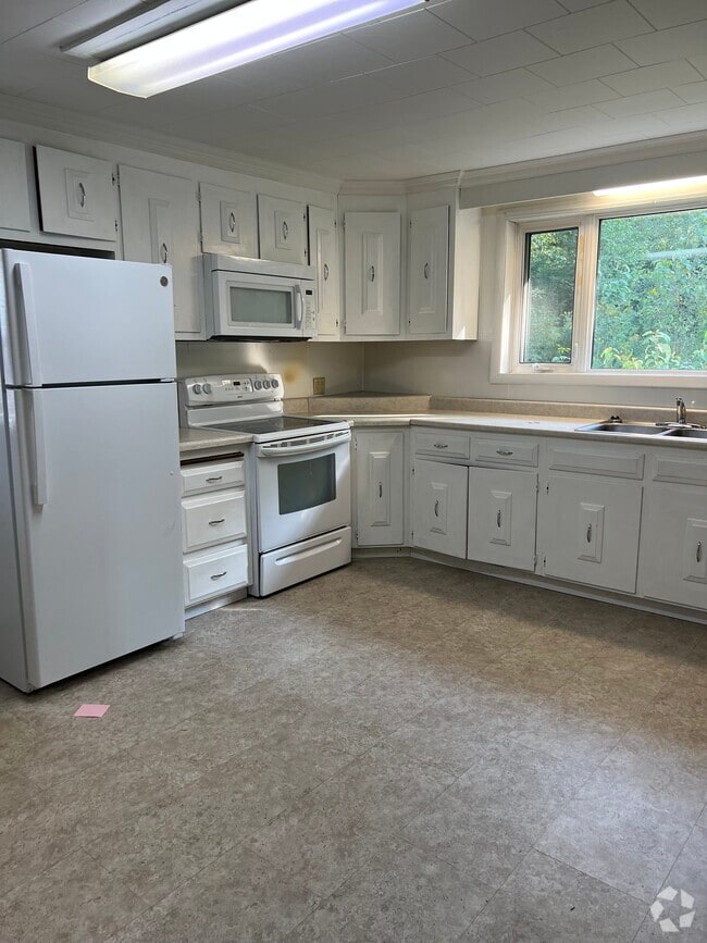 Building Photo - 499 E Main St Unit 2br Rental