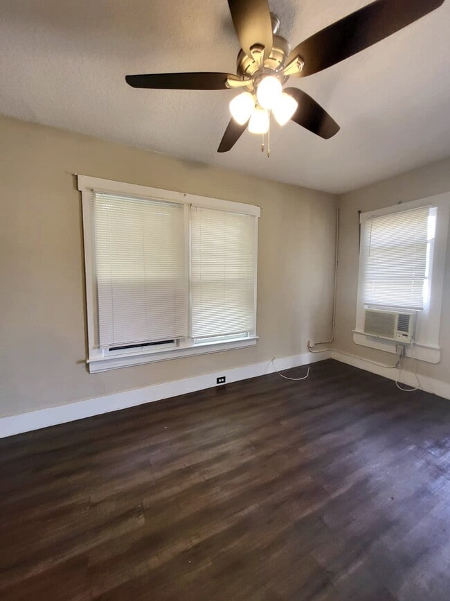 Photo - 234 E 18th St Unit 234 East 18th Street