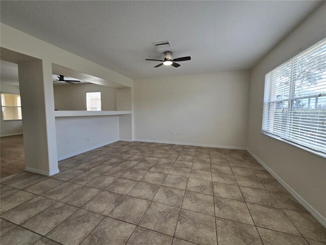 Photo - 6889 Lake Eaglebrooke Dr