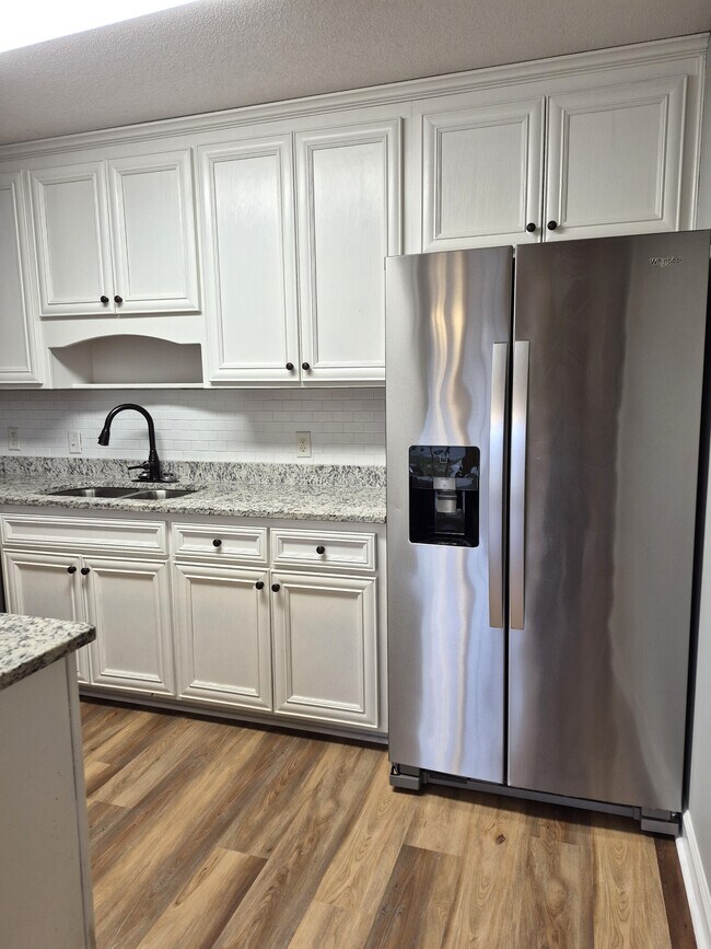 Photo - 3931 Lillian Guest Cir