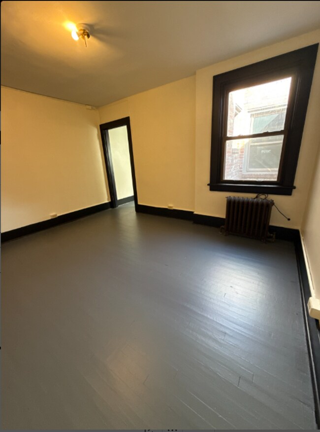 3225 W Liberty Ave Unit 4