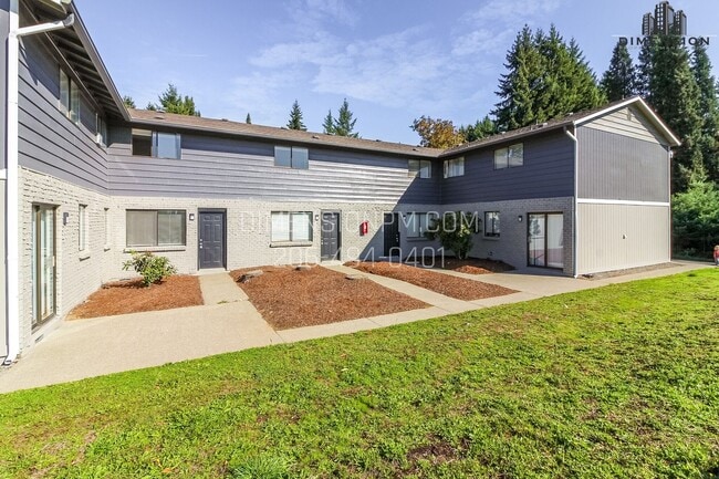 Photo - Olympia Townhouses 325 Pattison