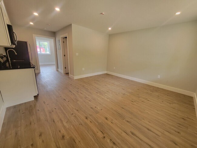 Photo - King Orchard Estate Unit 101