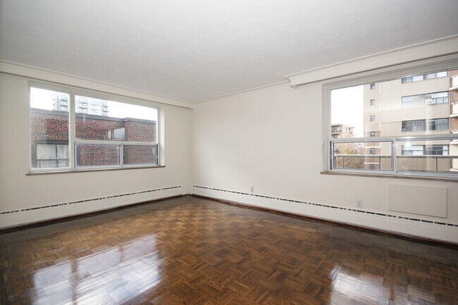 Davette Apartments