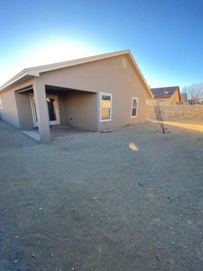 Photo - 7328 Vista De Sobre Dr