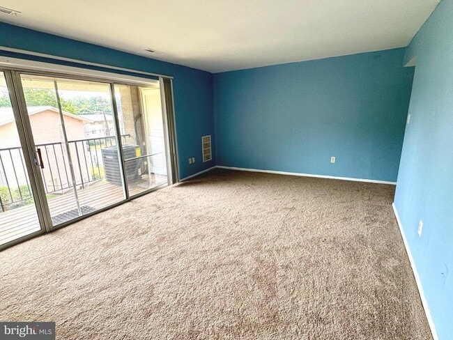 Photo - 5444 85th Ave Unit 201