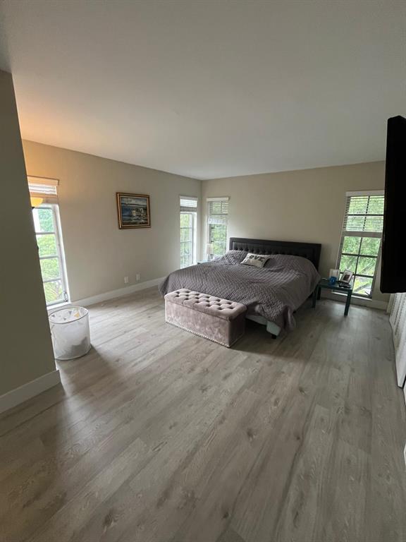 Photo - 2800 N Palm Aire Dr Unit 401