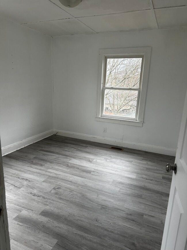 Photo - 286 Norway Ave Unit Rear garage apt w parking