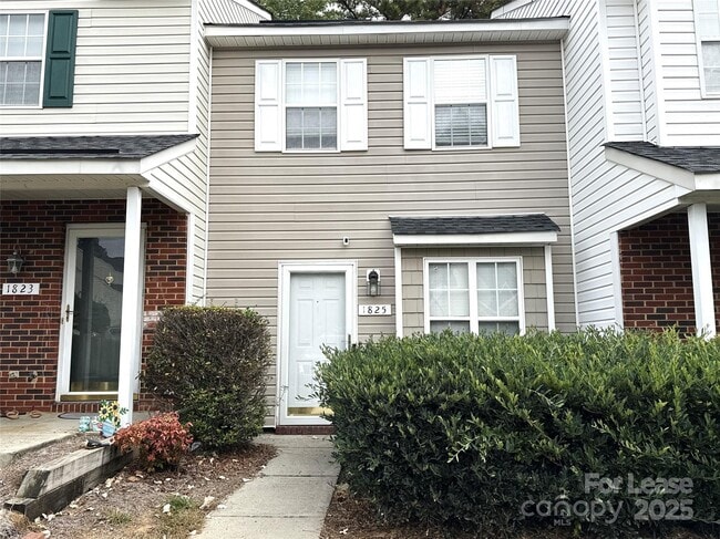 Building Photo - 1825 Birch Heights Ct