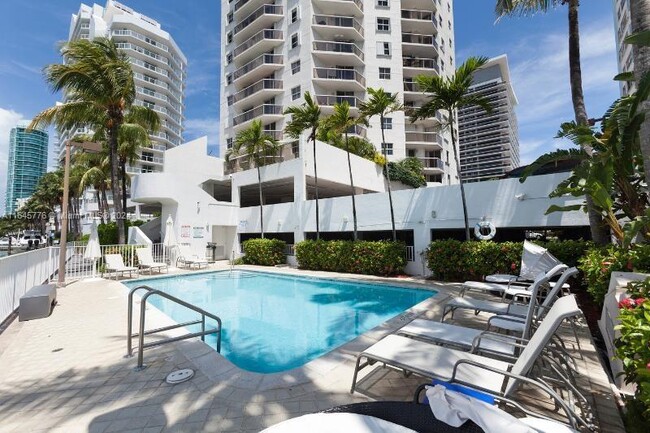 Photo - 5880 Collins Ave Condo Unit 306