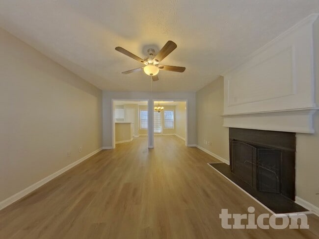 Photo - 3012 Nature Pass