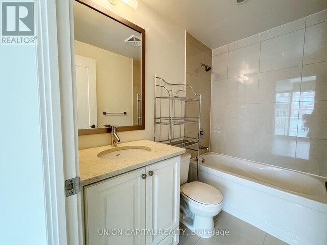 Photo - 825 Church St Unit 312