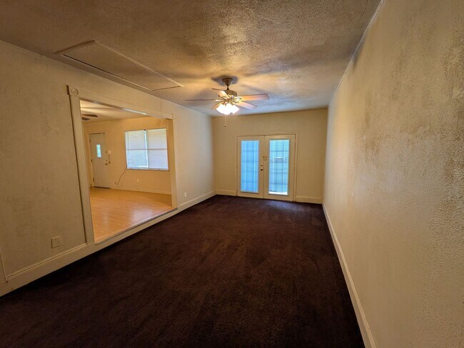 Photo - 5030 Stardust Dr