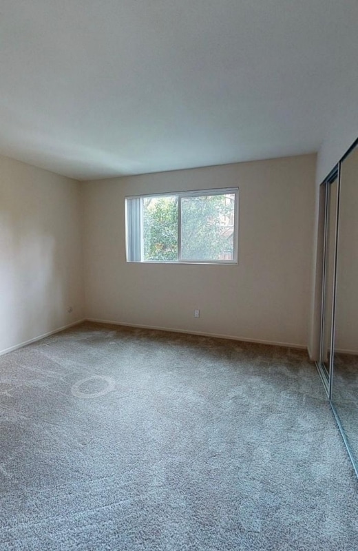 Photo - 1700 N First St