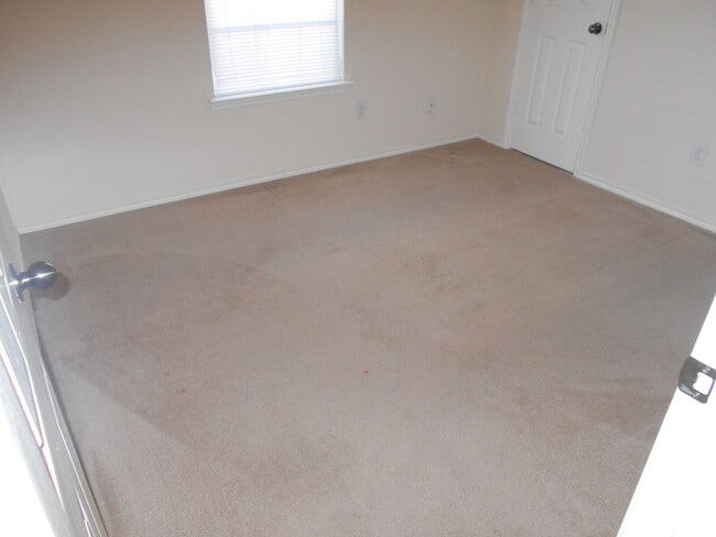 Photo - 521 N Juneau Ave