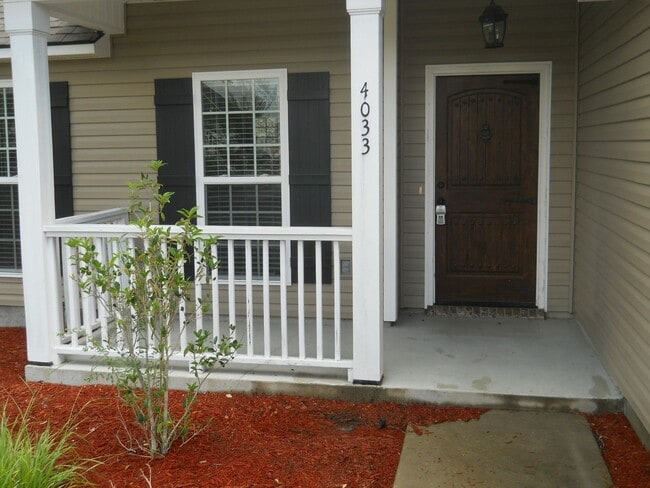 Photo - Glen Laurel S/D