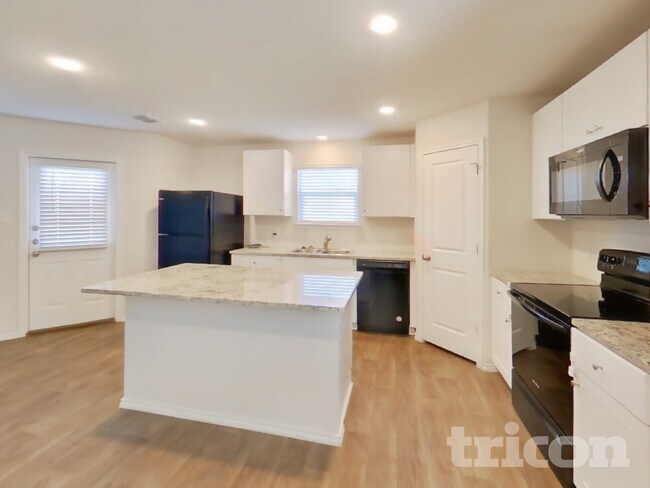 Photo - 13215 Winemaker Dr