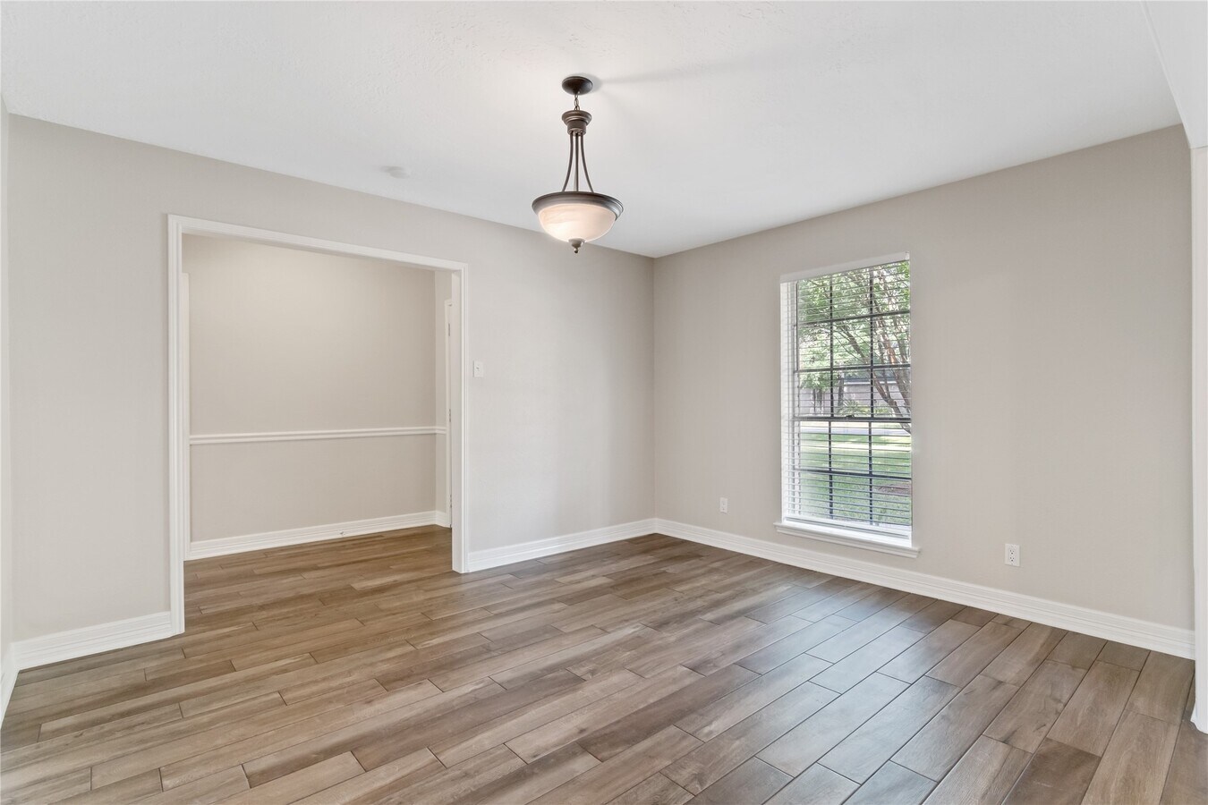 Photo - 25814 Leafywood Dr