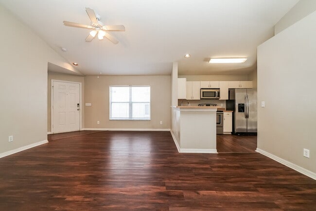 Photo - 10523 Lakeside Vista Dr