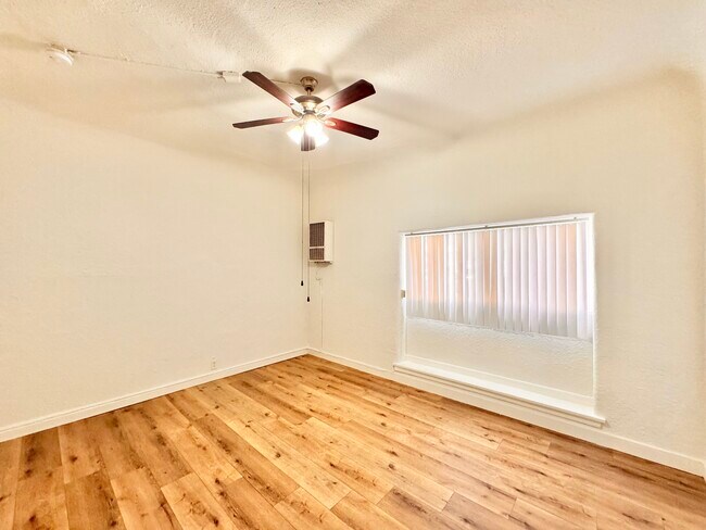 Photo - 739 Normandie Ave Unit 101