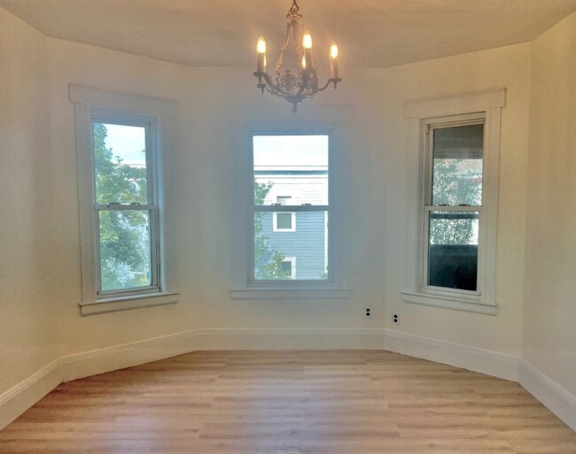 Photo - 5 Magnus Ave Unit 3