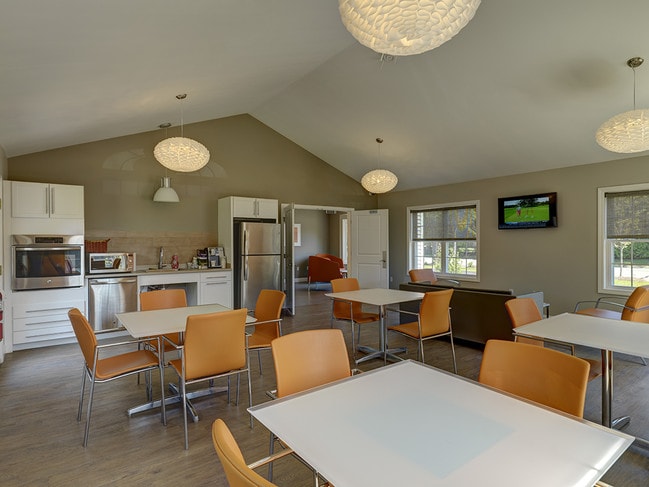 Photo - Mansfield Meadows