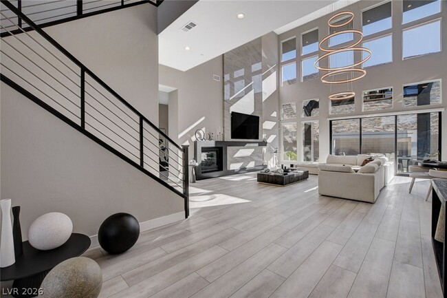 Photo - 5289 Feathertop Dr