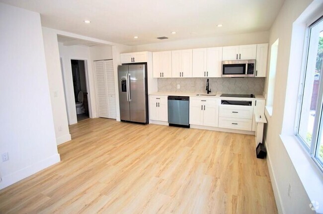 Building Photo - 331 S Federal Hwy Rental