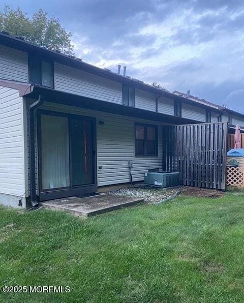 Photo - 438 Oak Knoll Dr