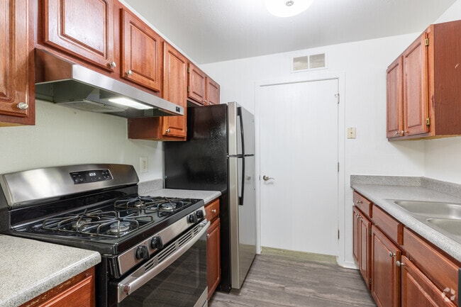 Interior Photo - Canton Club Apartments - Canton, MI